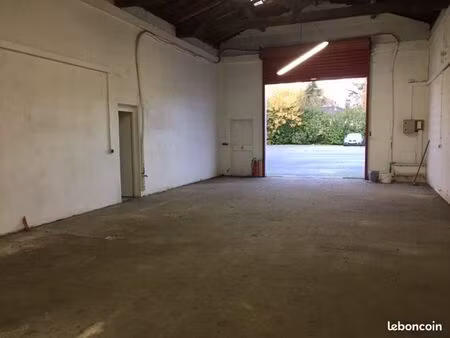 tresses – entrepôt 114 m²