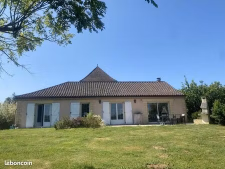 maison 7 pièces 186 m²