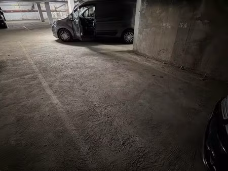 place de parking livry gargan