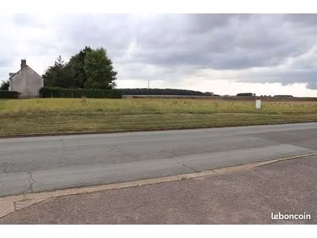 terrain à batir viabilisé à la chapelle vendomoise