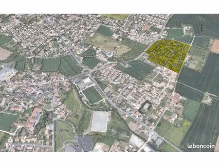 terrain 331 m² aiffres