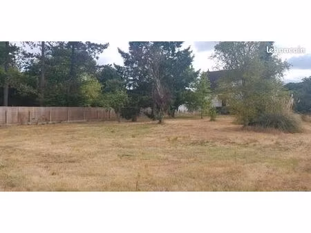 terrain 860 m² lamotte beuvron