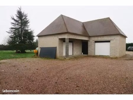 maison 2 pièces 120 m²