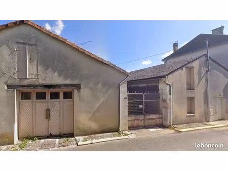 maison 2 pièces 84 m²