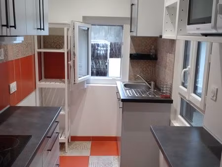 t2 vichy centre avec jardinet