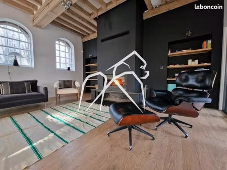 maison 7 pièces 260 m²