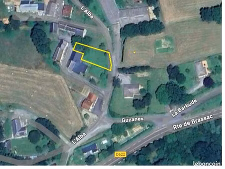 vends terrain à bâtir avec hangar