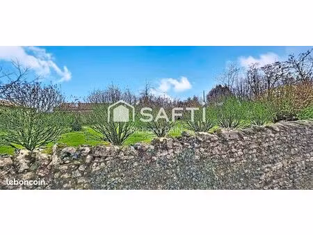 terrain 904 m² fressines