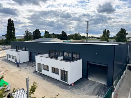 local commercial - 208 m2 saint-etienne-du-rouvray