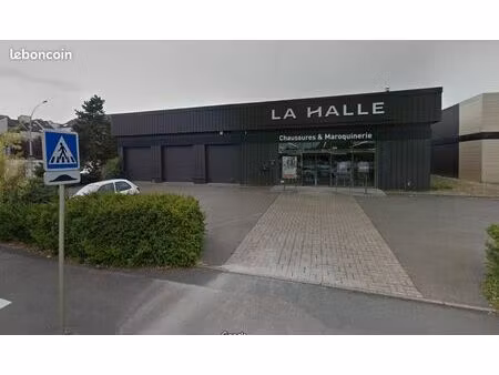 ? local commercial 560 m² – excellent emplacement sur route très passante