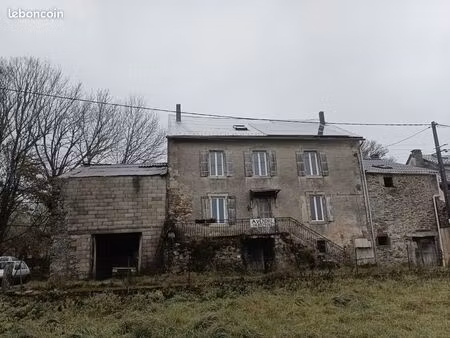 grande maison de campagne