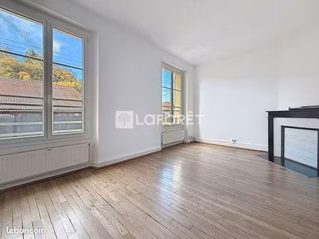 appartement 3 pièces 64 m²