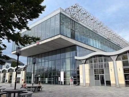 location place de parking proche de la sncf nantes