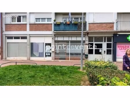 local commercial 101 m²