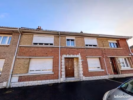 maison 6 pièces 121 m²
