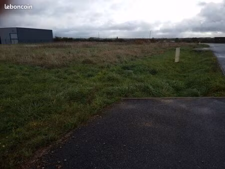 terrain 6 337 m² verrieres