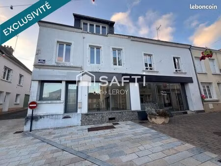 immeuble 238 m² loue