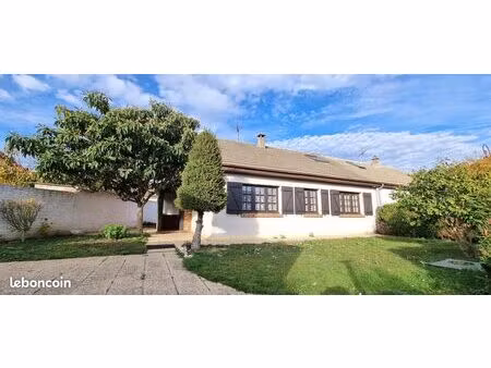 pavillon 4 pièces 63 m²