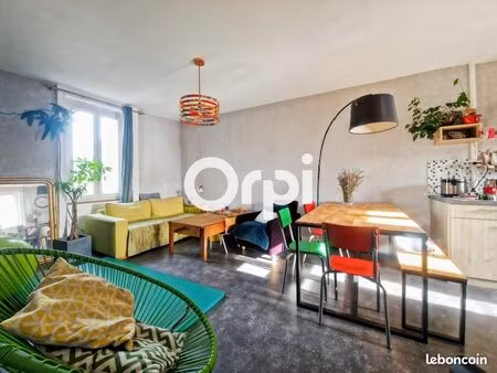 appartement 3 pièces 87 m²