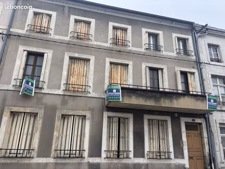 maison de ville 8 pièces 390 m²