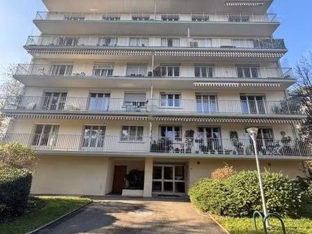 appartement 4 pièces 72 m²