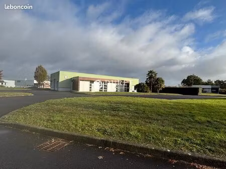 bureaux 320 m² machecoul-saint-même