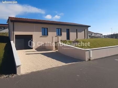 pavillon 4 pièces 97 m²