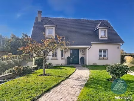 pavillon 6 pièces 148 m²