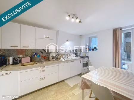 maison de village 5 pièces 150 m²