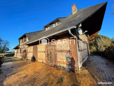 maison 8 pièces 218 m²