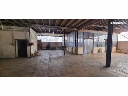 entrepôt 300 m² cavaillon