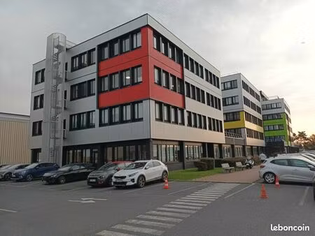 bureaux 1 462 m²