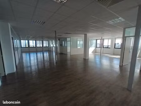 bureaux 2235 m² le havre