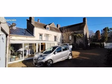 maison 3 pièces 81m²