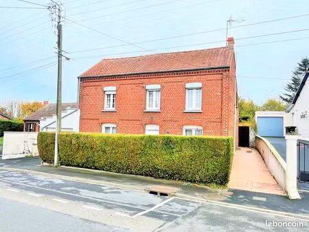 charmante maison individuelle située à proximité de la frontière belge sur la commune de m