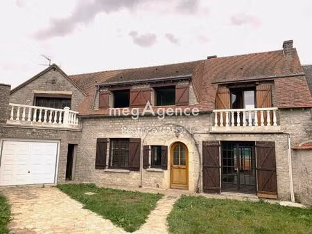 jolie maison de caractere en pierres - 158 m² - 3 chambres /1 bureau