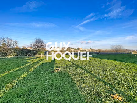 magnifique terrain à bâtir de 551m2 à la chapelle de guinchay