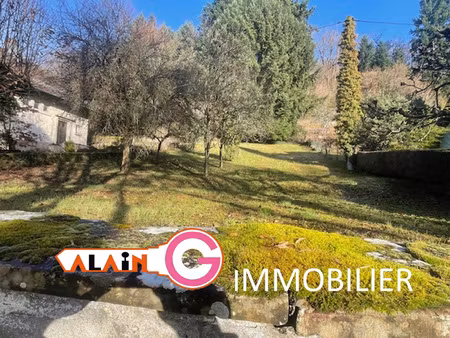 terrain constructible 1040m2