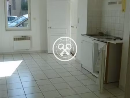 breviandes - appartement de type 2 en rdc