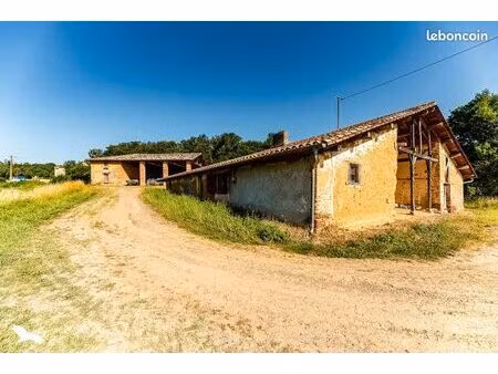 ferme 3 pièces 195 m²