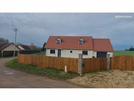 entre gournay et etrepagny maison neuves 110 m2 sur 1107 m2