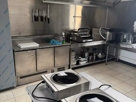 dark kitchen entièrement équipée 50 m²