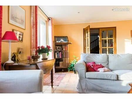 ferme 10 pièces 306 m²