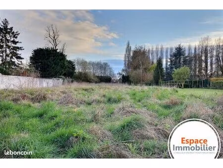 terrain 1900 m² bouchain