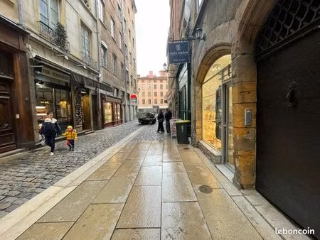 commerce vidéo/photo 35 m²