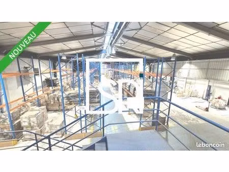 local bureaux 7 918 m²