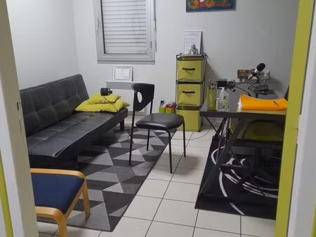 local professionnel  bureau