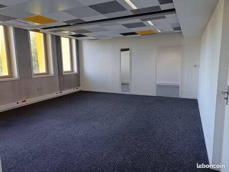 bureau à louer– nantes 44300 - 684.67 ht/mois
