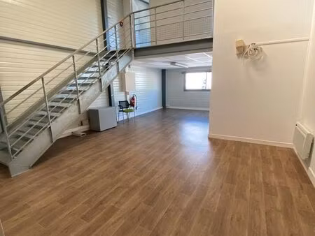 local d’activité à louer – nantes 44100 - 137 m²