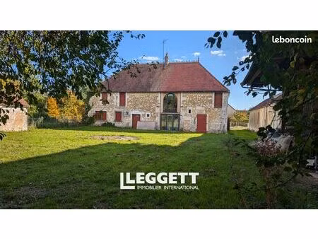 maison 3 pièces 130 m²